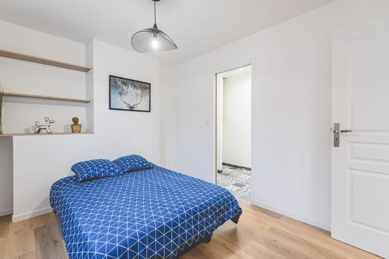 Appartement Lumineux Proche Cathedrale Reims Exterior photo